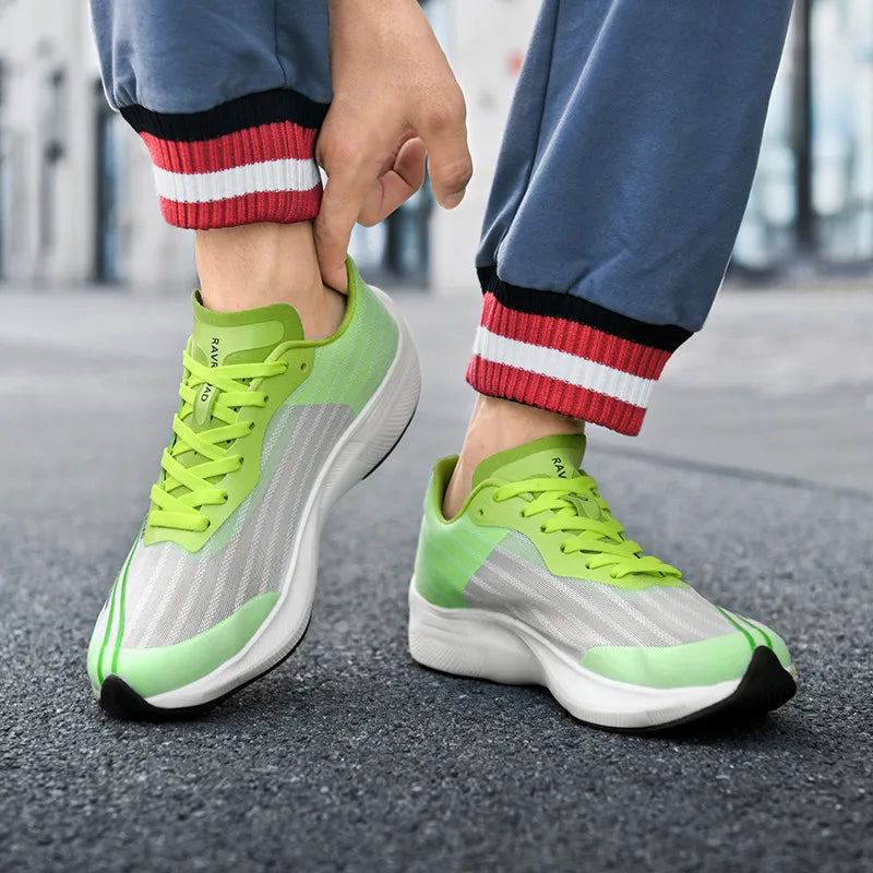 Real carbonboard racing running shoes couple's ultra-light cushioning sneakers men's thin mesh walking shoes