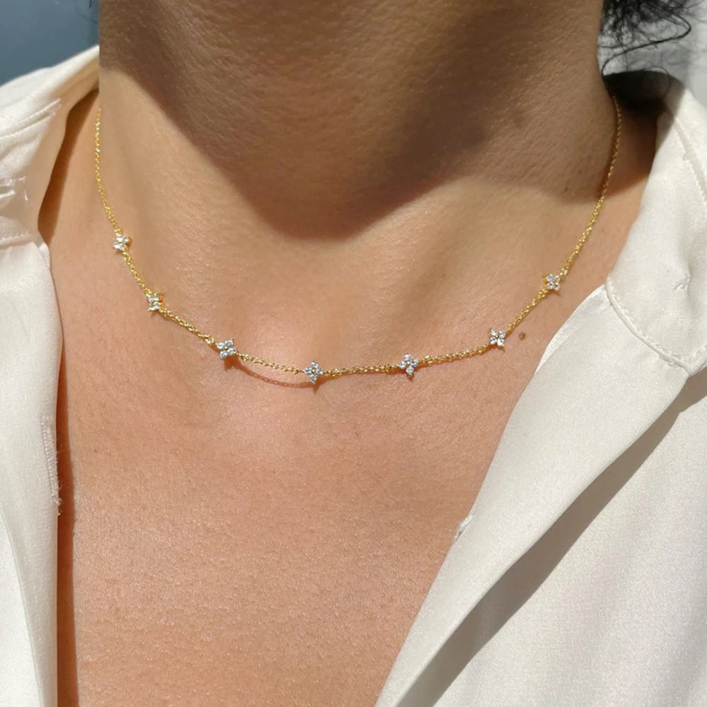 18K Gold Four-Leaf Zircon Necklace – Luxury Gift for Her
