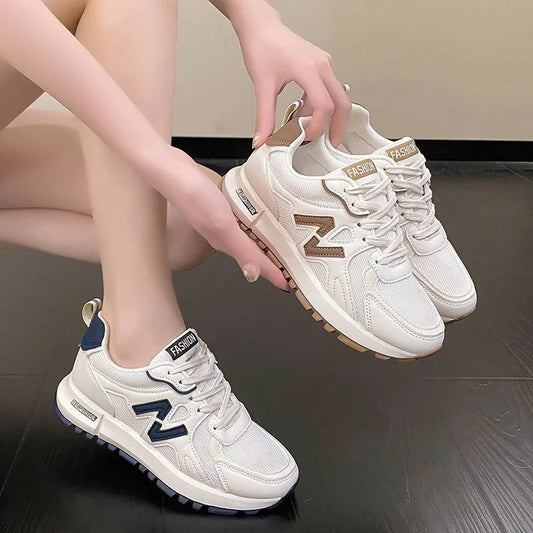 Sports Shoes for Women 2024 Spring New Super Hot Versatile Anti slip Casual Women's Shoes Soft Sole Running Little White Shoes