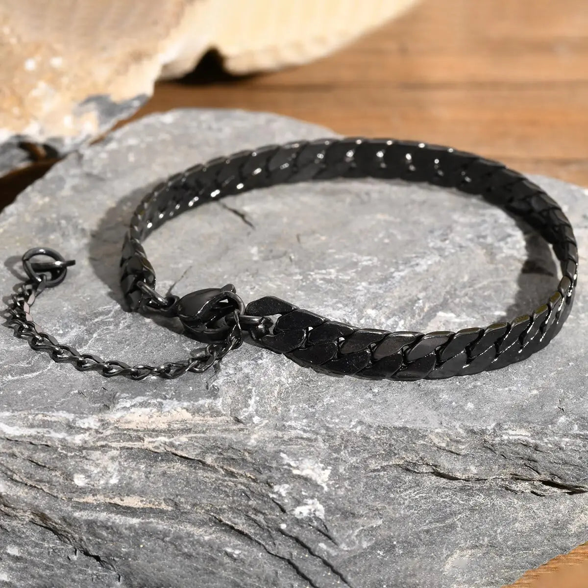 Vnox Gothic Black Cuban Chain Bracelets for Men, Stainless Steel Flat Miami Curb Links Wristband, Simple Metal Jewelry