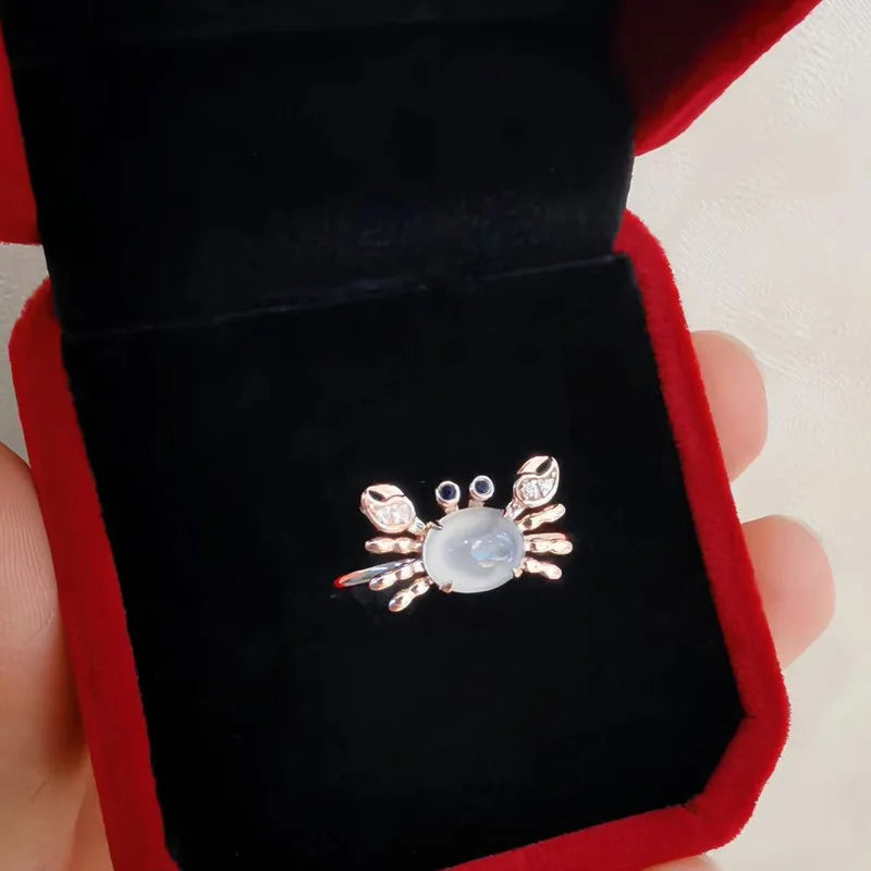 Adjustable Moonstone Crab Ring – Elegant Animal Jewelry for Women