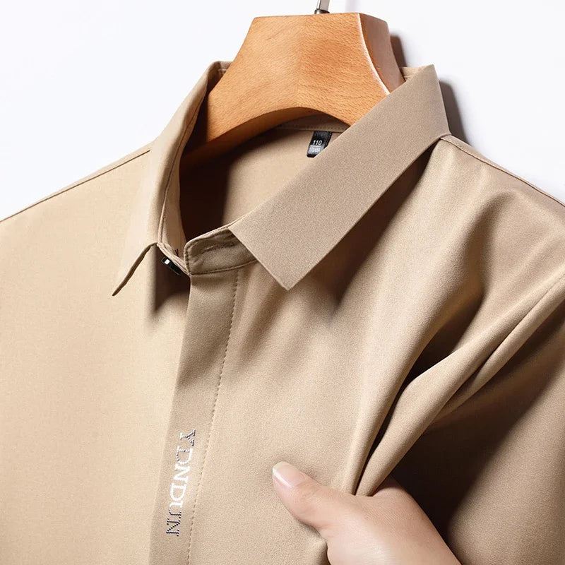 Men’s Business Casual Wrinkle-Resistant Dress Shirt – All Season