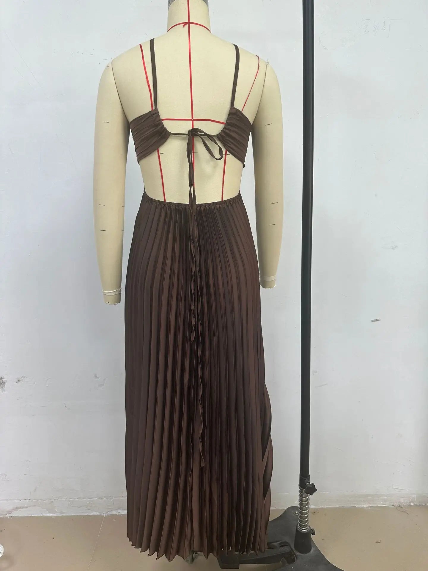 Women's Halter Backless Pleated Maxi Dress – Beach Vibes 2025