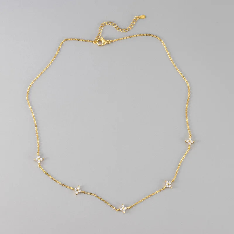 18K Gold Four-Leaf Zircon Necklace – Luxury Gift for Her