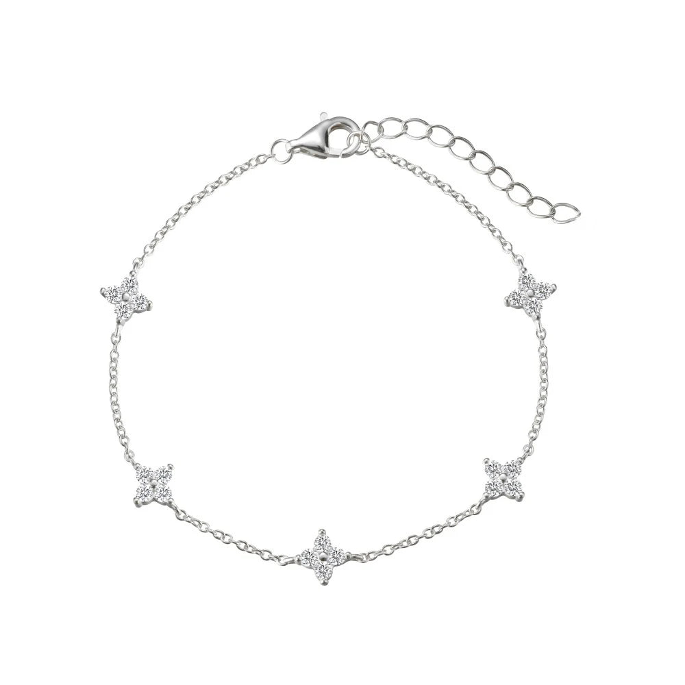 18K Gold Four-Leaf Zircon Necklace – Luxury Gift for Her
