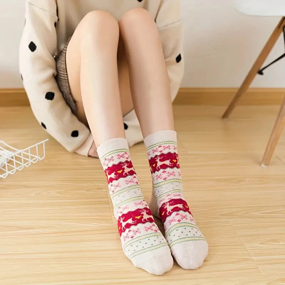5/10 Pairs Deer Patterned Women Printed Thick Socks Suitable For Warm Soft Comfortable Christmas Stockings Autumn Winter Socks