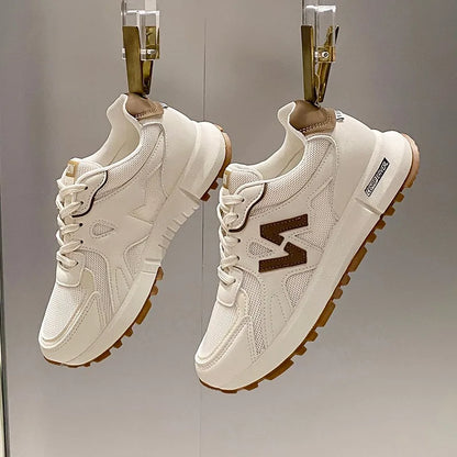 Sports Shoes for Women 2024 Spring New Super Hot Versatile Anti slip Casual Women's Shoes Soft Sole Running Little White Shoes