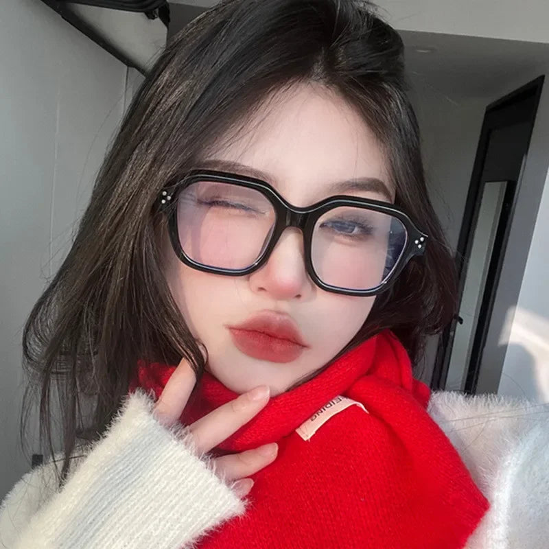 Retro Anti Blue Light Computer Glasses Frame Women Oversized Men Trendy Fashionable Stylish Eyeglasses Classic Spectacles Ouclos