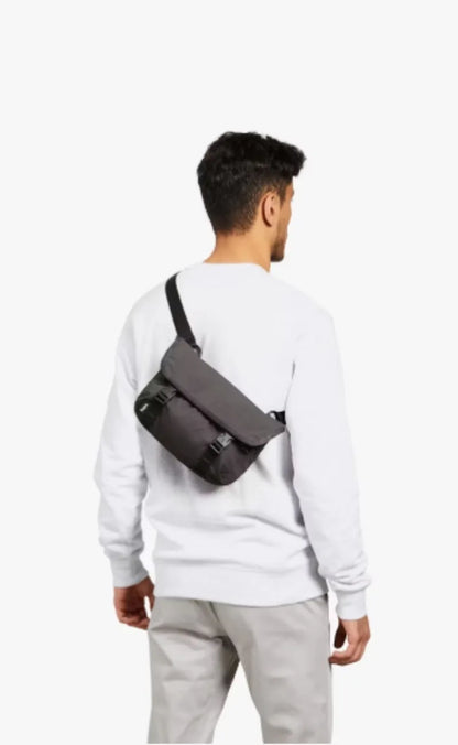 Cinch Messenger Bag 6L Ultra Lightweight Functional Crossbody Bag  Waterproof Nylon Shoulder Bag for Travel & Daily Use