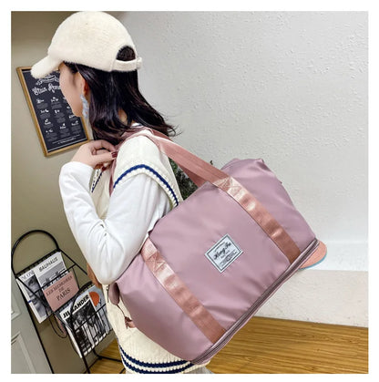 Waterproof Travel Duffel Bag – Large Capacity Nylon Gym Tote for Women**