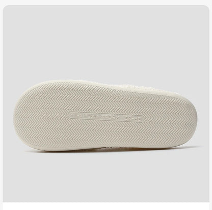 Christmas Women Warm Fashion Slippers Men Cute Santa Claus Embroidery Pattern Slides Couples Furry Sandals Family Plush Shoes