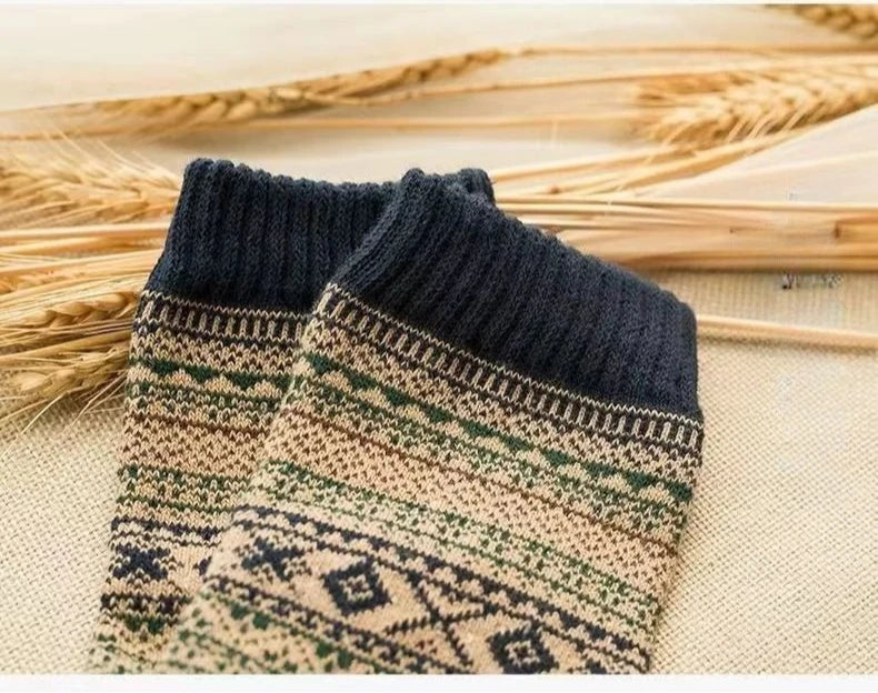 5 Pairs of Retro Striped Mid Tube Socks, Fashionable Snow Boots, Casual Multifunctional Warm Outdoor Socks, Autumn and Winter