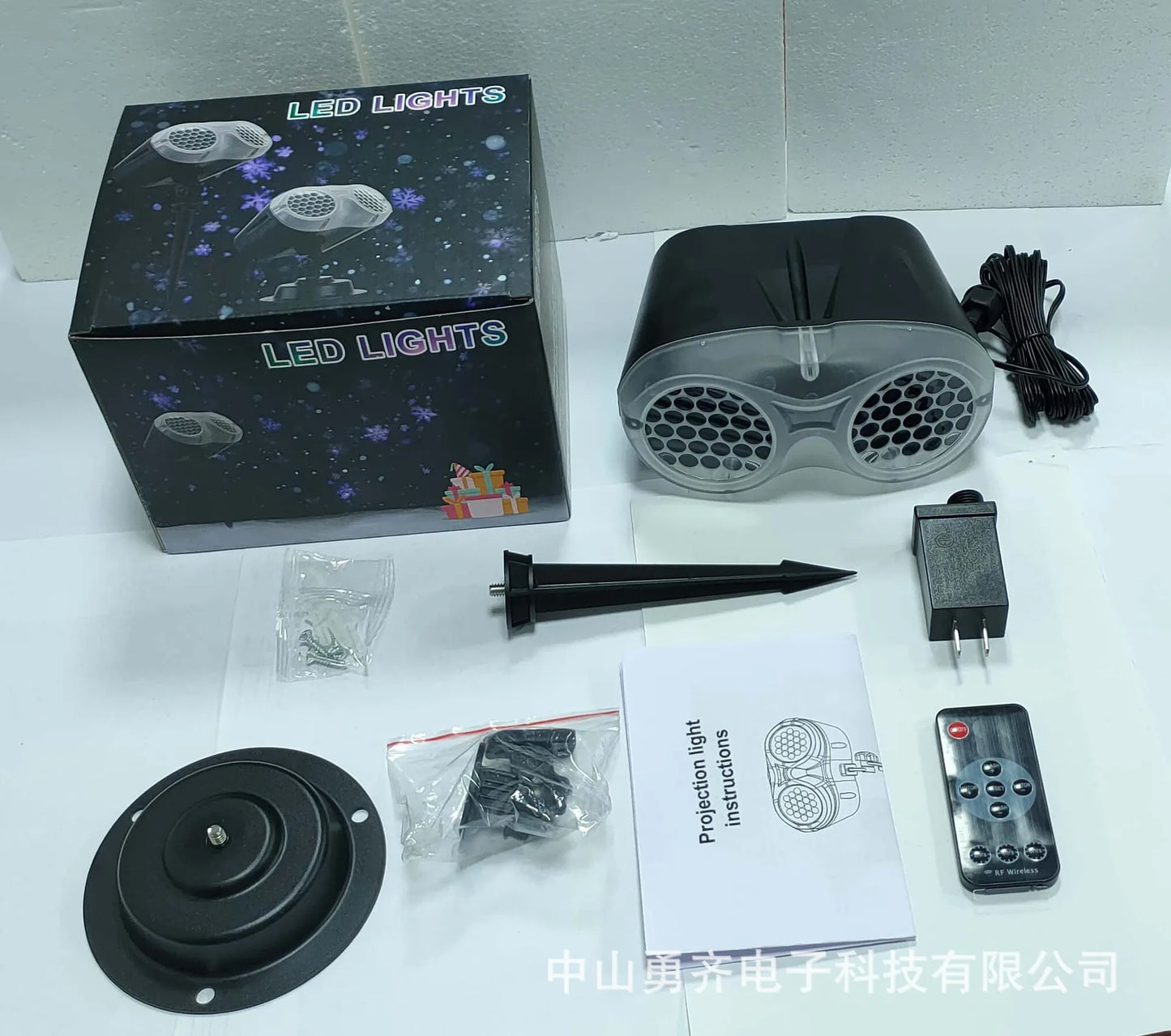 Christmas Snowfall Projector Light Owl Shape Outdoor Highlight Landscape Dynamic LED Snowflake Projection Lamp for New Year Lamp