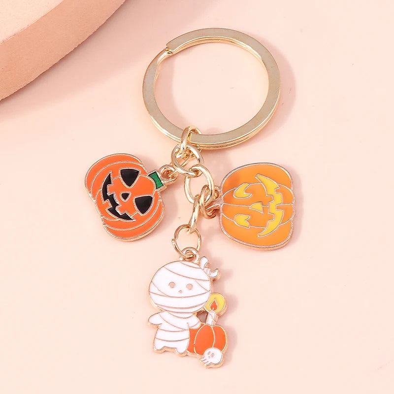 Aihua Gold Color Fashion Halloween Keychain Enamel Creepy Ghost Spider Mummy Pumpkin Keychains Keyring for Women Halloween Night