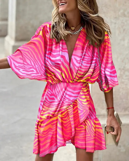Boho Floral V-Neck Mini Dress – Batwing Sleeve Beach Style