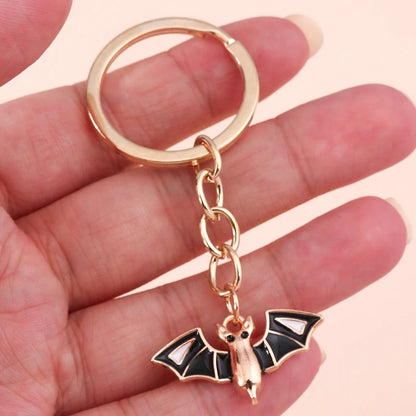 Aihua Gold Color Fashion Halloween Keychain Enamel Creepy Ghost Spider Mummy Pumpkin Keychains Keyring for Women Halloween Night