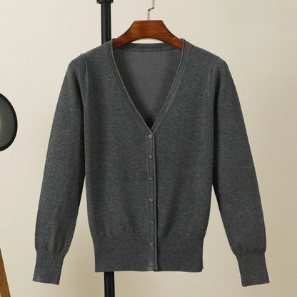 Black Cropped Cardigan Female Clothing Jersey Blouses Women's Coat Spring 2025 Long Sleeve Top Korean Fashion Knitted Sweater