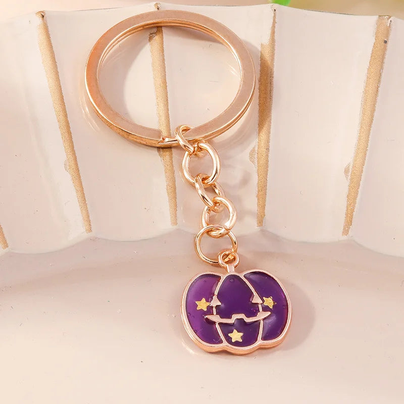 Aihua Gold Color Fashion Halloween Keychain Enamel Creepy Ghost Spider Mummy Pumpkin Keychains Keyring for Women Halloween Night
