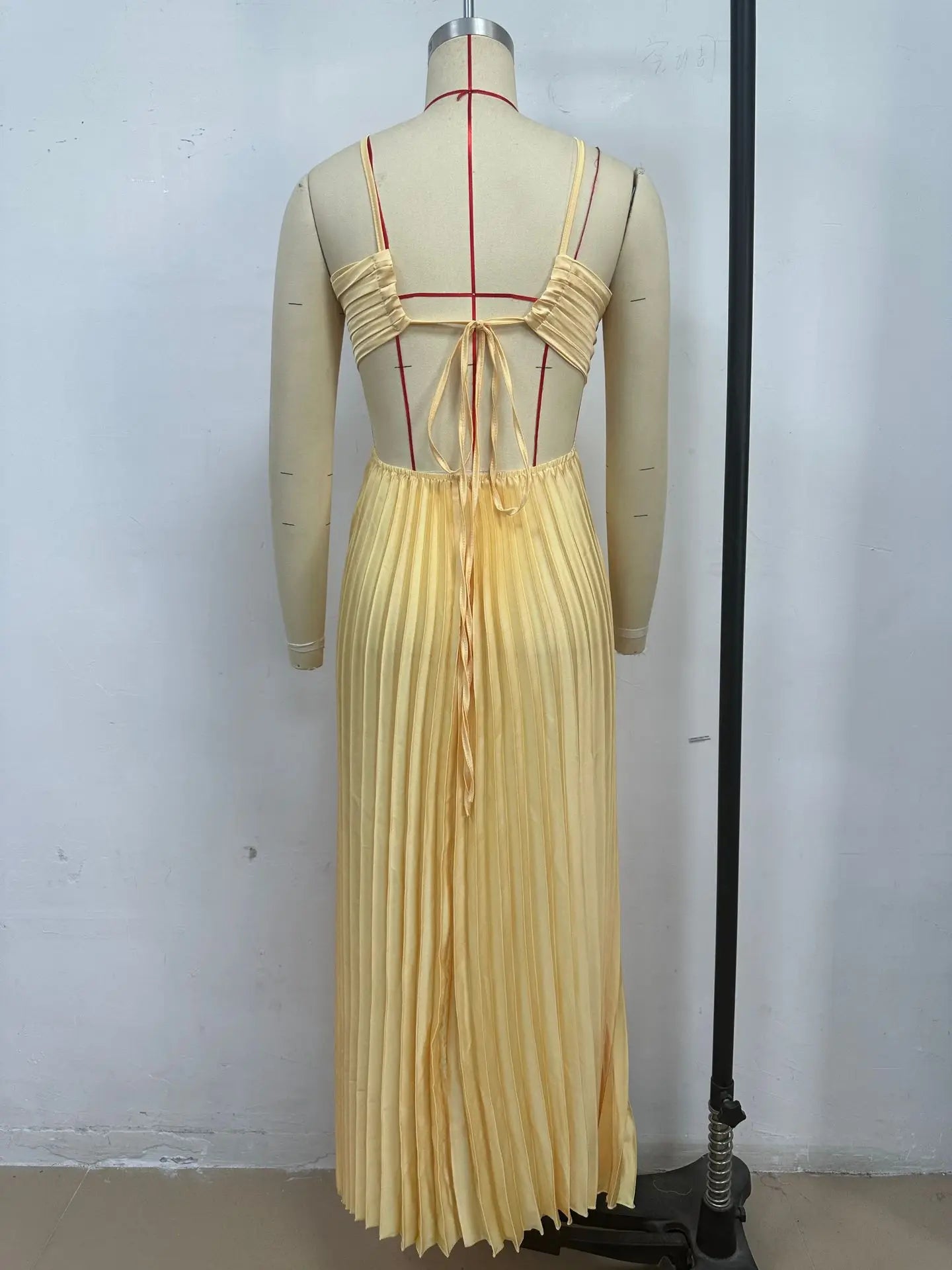 Women's Halter Backless Pleated Maxi Dress – Beach Vibes 2025