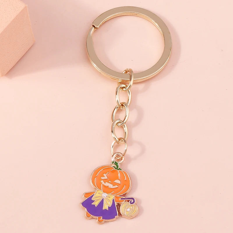 Aihua Gold Color Fashion Halloween Keychain Enamel Creepy Ghost Spider Mummy Pumpkin Keychains Keyring for Women Halloween Night