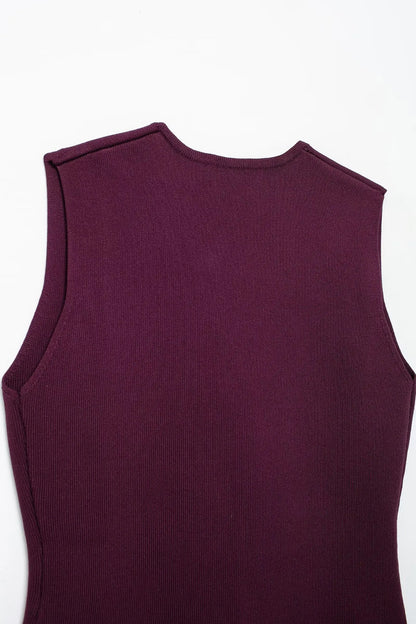 Elegant Wine Red Knitted Skirt Set for Women – V-Neck Vest & High-Waist Midi Skirt | Spring/Summer 2025