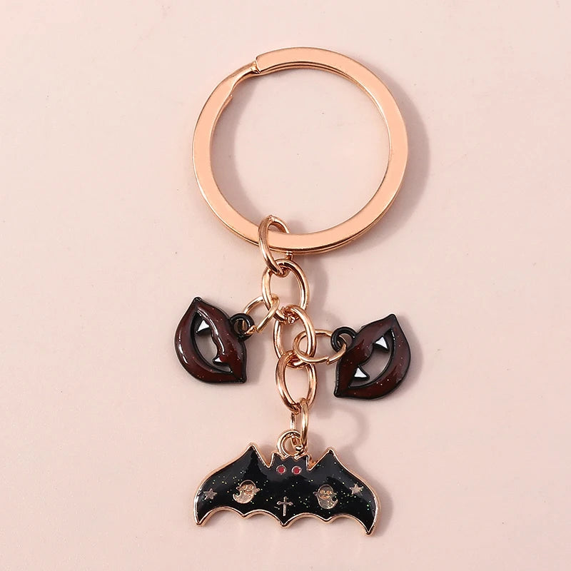 Aihua Gold Color Fashion Halloween Keychain Enamel Creepy Ghost Spider Mummy Pumpkin Keychains Keyring for Women Halloween Night