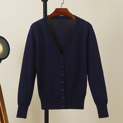 Black Cropped Cardigan Female Clothing Jersey Blouses Women's Coat Spring 2025 Long Sleeve Top Korean Fashion Knitted Sweater