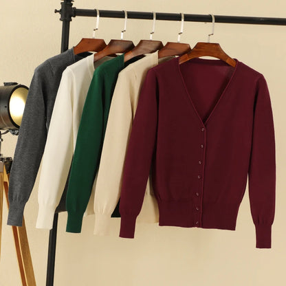 Black Cropped Cardigan Female Clothing Jersey Blouses Women's Coat Spring 2025 Long Sleeve Top Korean Fashion Knitted Sweater