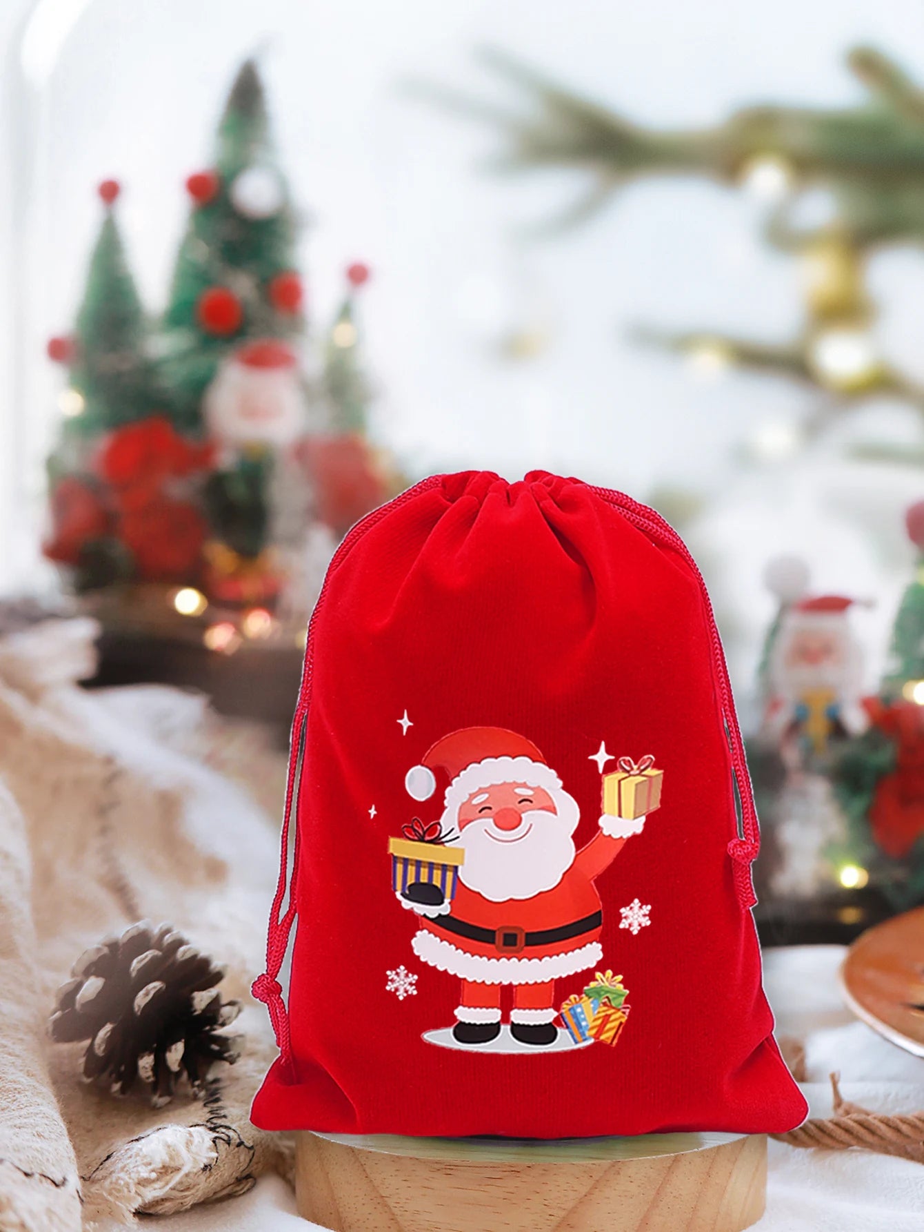 20/1Pcs Red Christmas Velvet Bags Drawstring Santa Gift Pouch Candy Snack Wrapping Bag Christmas Wedding Party Favors Decoration